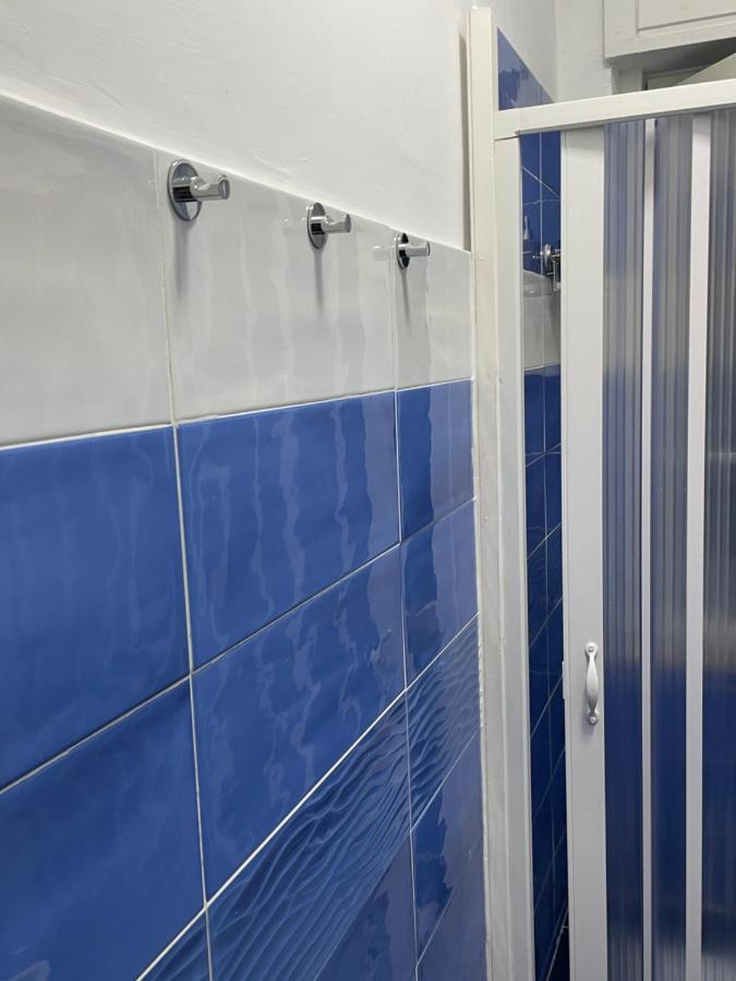 Alexander Hostel Неаполь Екстер'єр фото